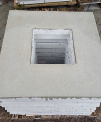 Abdeckplatte 50x50cm aus Beton mit Wassernase 25x25 cm Ausschnitt